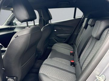 Peugeot 2008 - 12