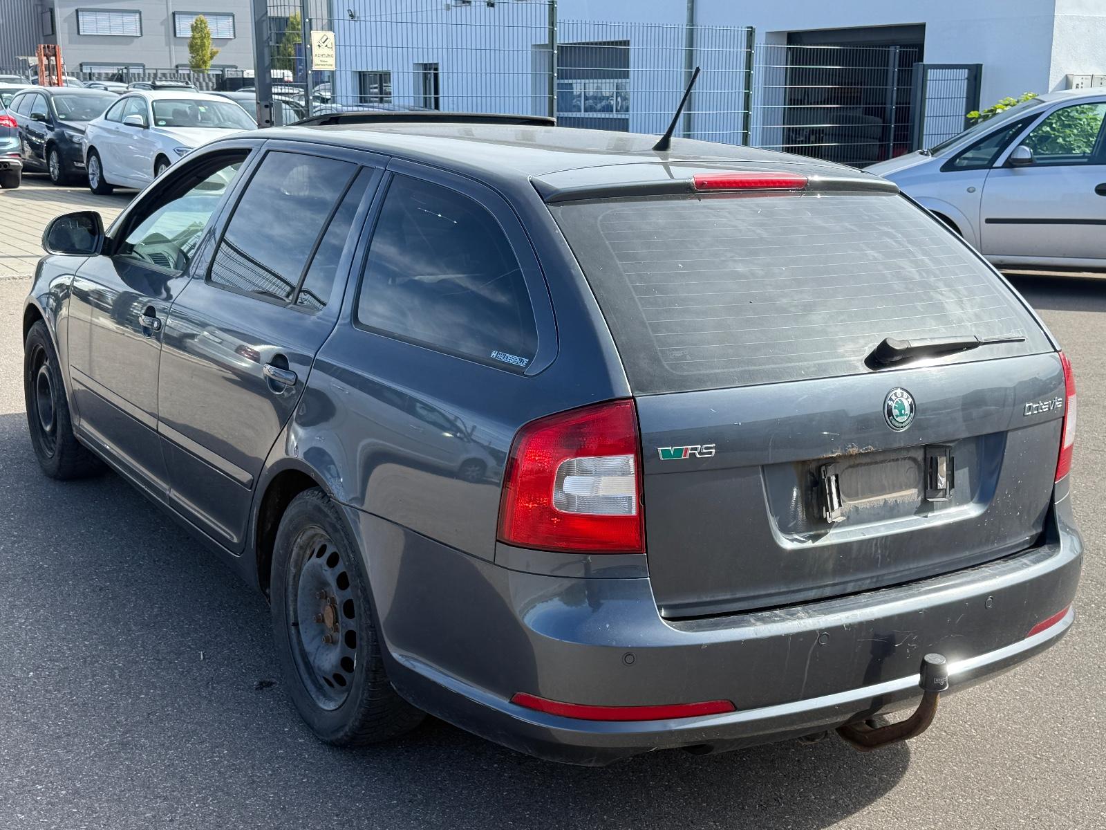Skoda Octavia 2011 — interior
