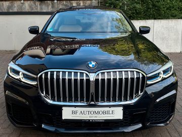 BMW 745 - 8