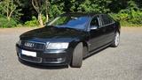 Audi A8 Limousine quatro 4.2 V8 - Audi A8 mit LPG-Antrieb