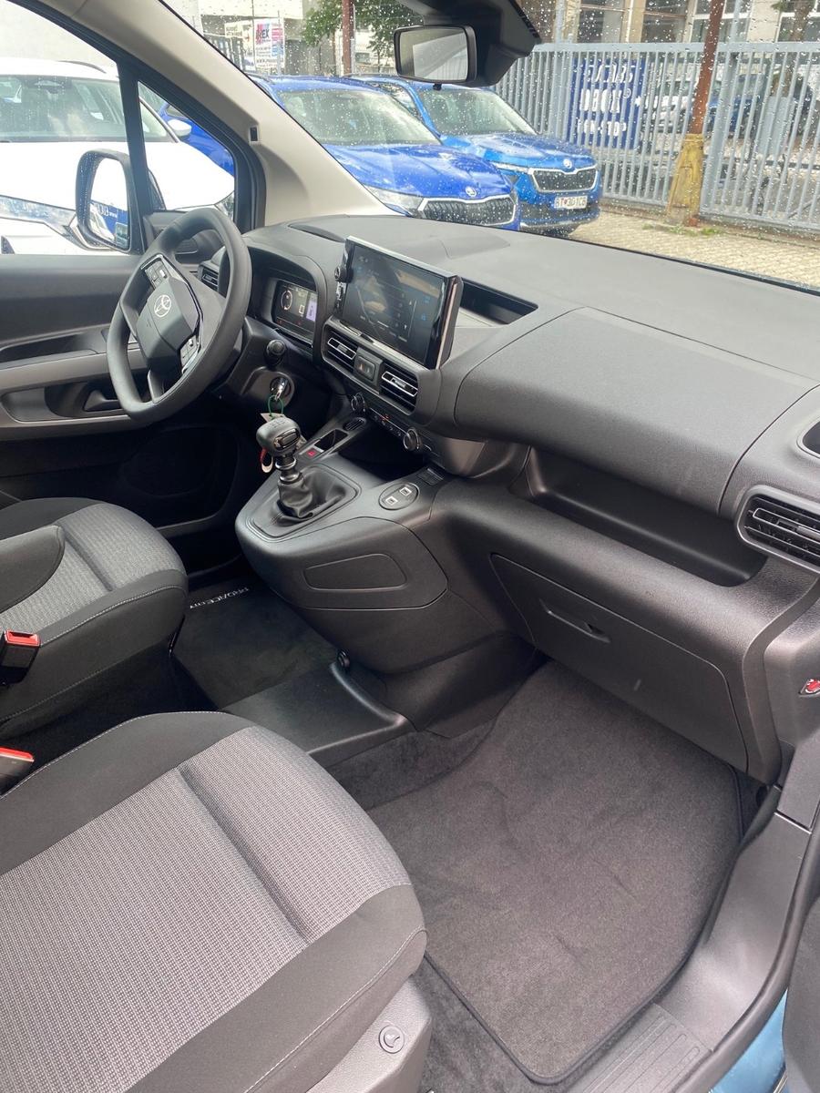 Toyota Proace City Verso L1 Flow