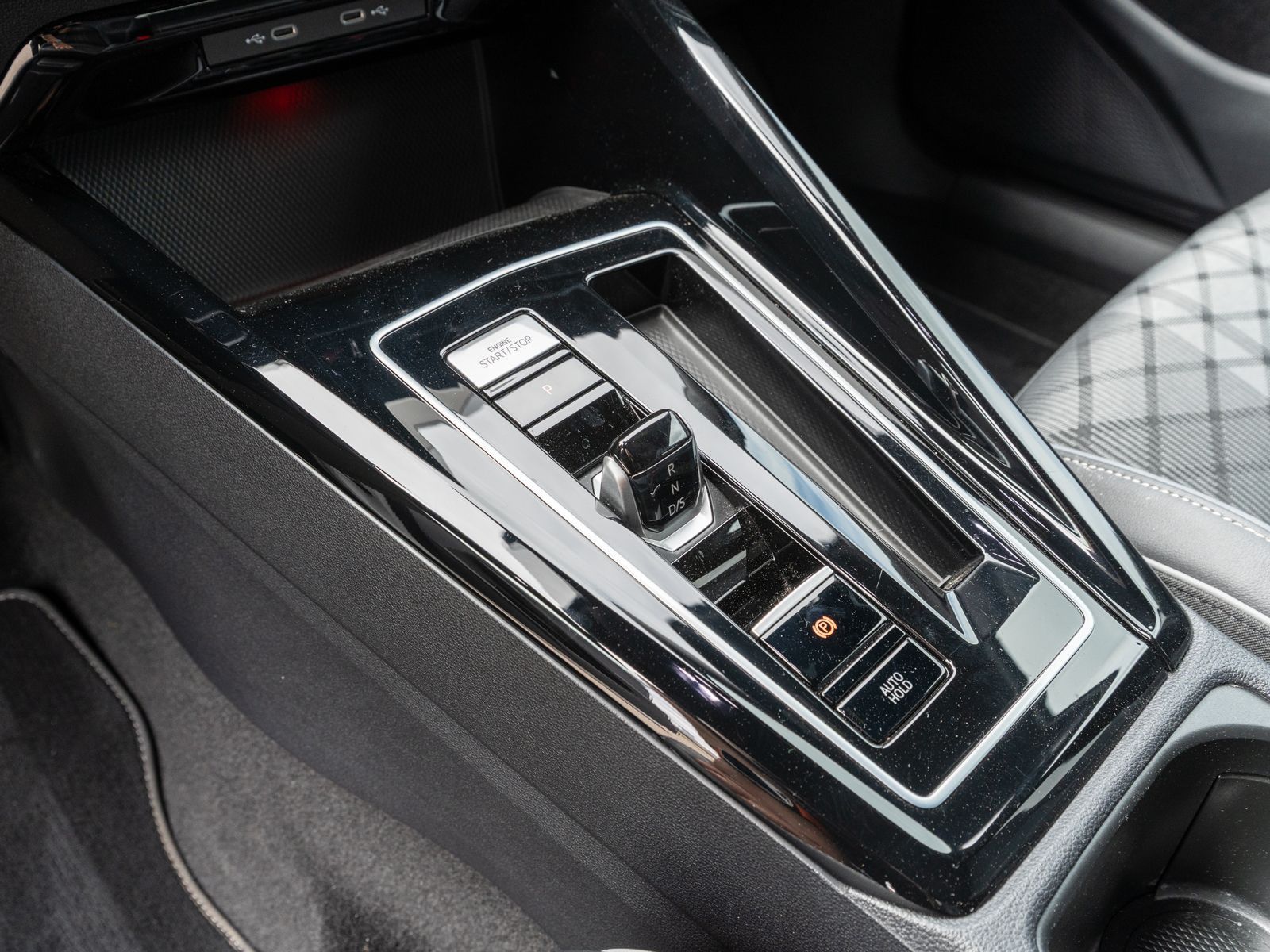 Volkswagen Golf - Bild 14