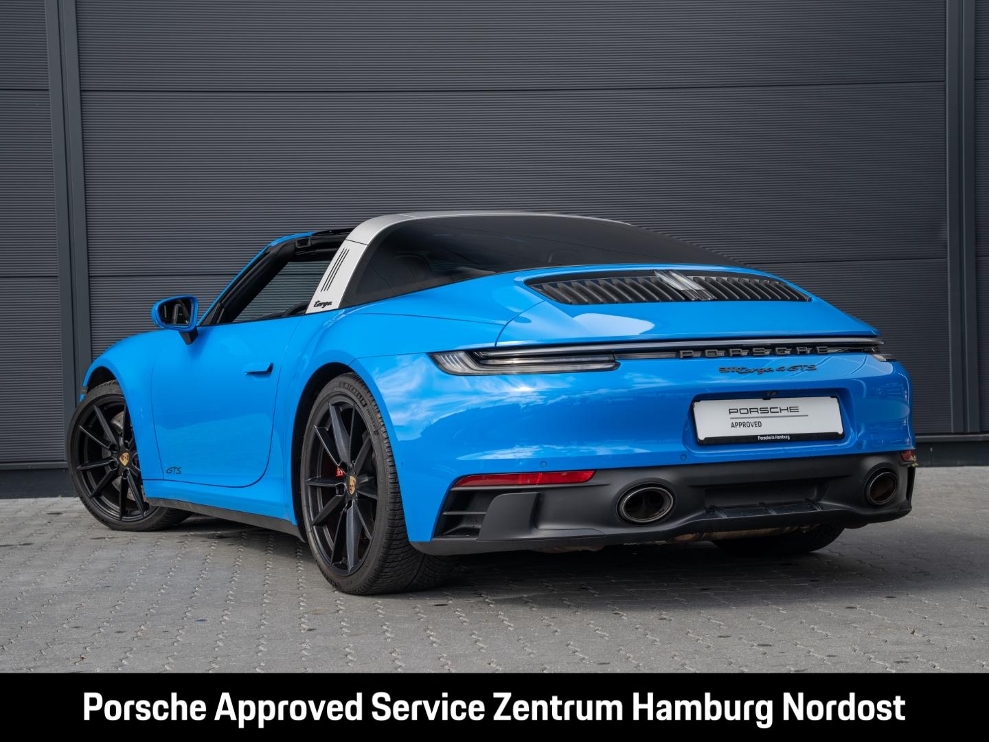 Porsche 992 (911) Targa 4 GTS BOSE InnoDrive Servolenkun