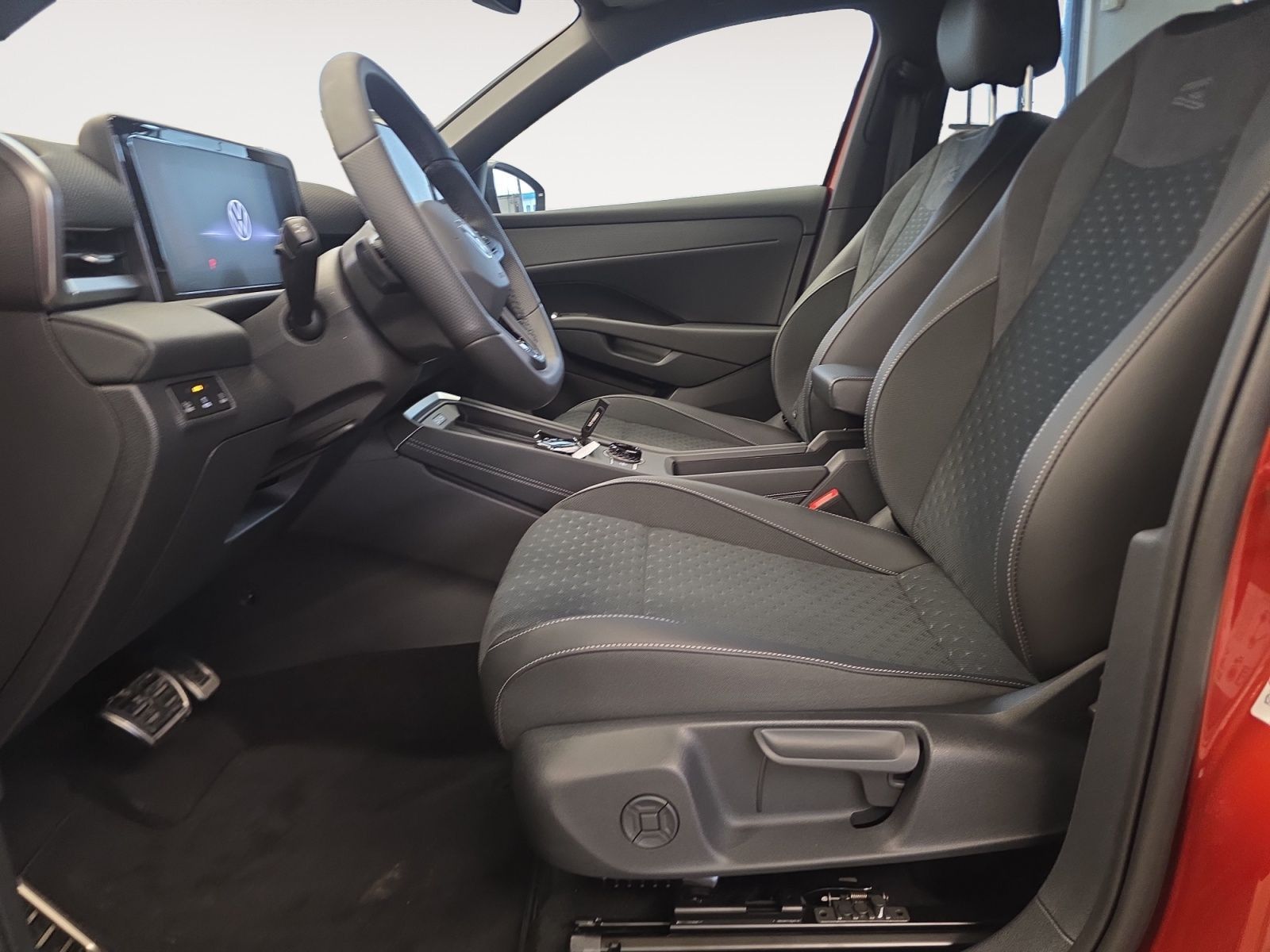 Volkswagen T-Roc - Bild 10