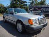 Mercedes-Benz 230 E /Automatik Getriebe / 1 Hand/ Tüv/ Neu - Mercedes-Benz 230: Ge