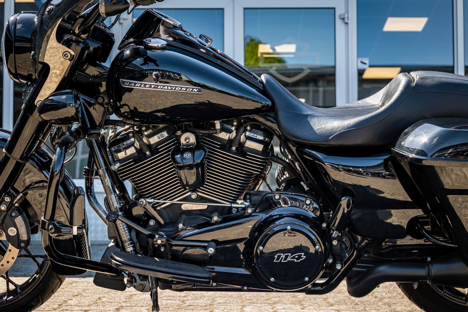 Fahrzeugabbildung Harley-Davidson ROAD KING SPECIAL 114 FLHRXS -Screamin Eagle