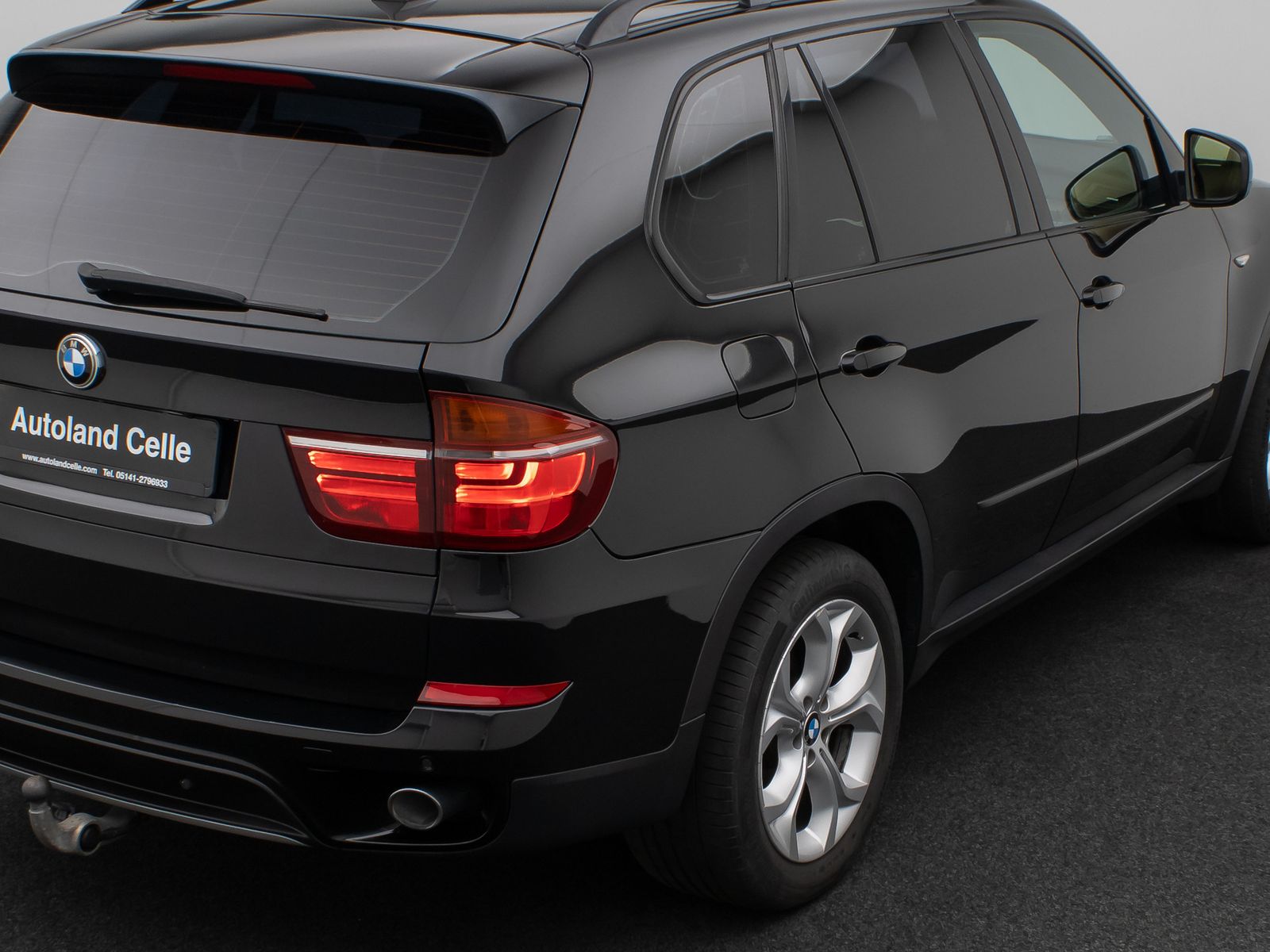 Fahrzeugabbildung BMW X5 xD40d Sport Panorama Kamera HUD HiFi SoftCL