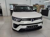 KGM Tivoli Blackline Automatik - KGM Tivoli