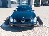 Mercedes-Benz E 240 E -Klasse Lim. E 240 SERV/TÜV NEU - Mercedes-Benz E 240: T