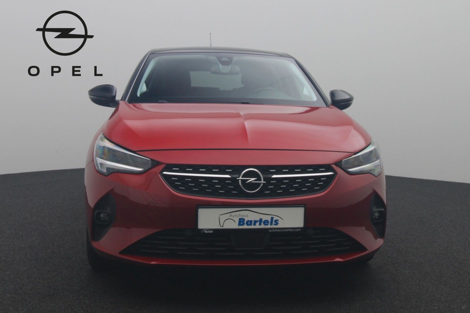 Fahrzeugabbildung Opel Corsa-e F First Edition IntelliLux Panorama PDC