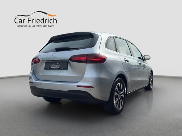 Mercedes-Benz B 180 Autom. Advanced AHK