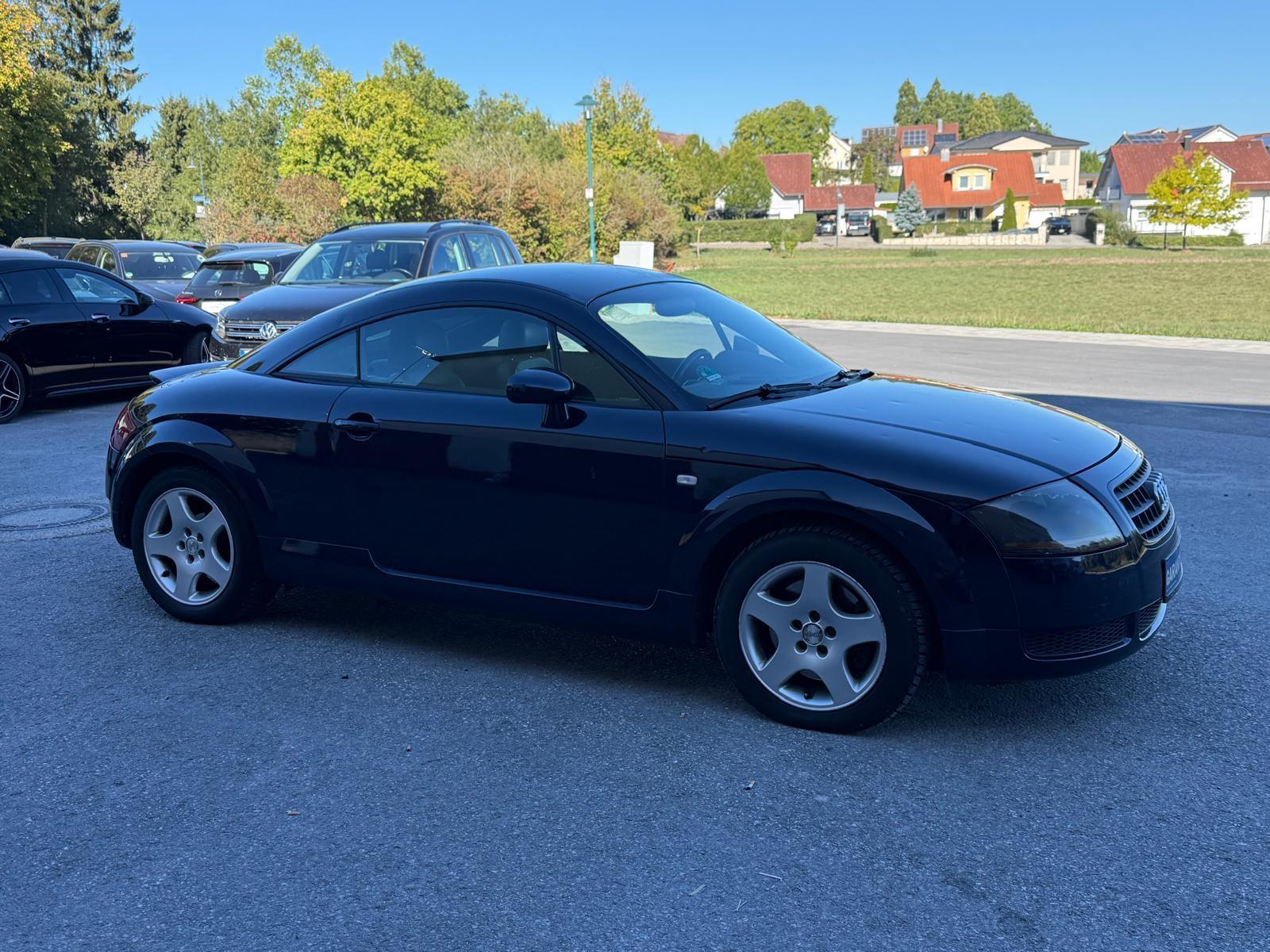 Audi TT Coupé 1.8 Turbo 180 ch – Cuir – Sièges chauffants – 148 000 km