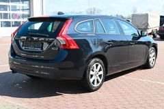 Fahrzeugabbildung Volvo V60 D3 Autom. Business Edition*Polestar*2xPDC*
