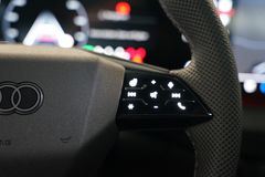 AUDI SQ5 TFSI | Pano | Carbon | Tech pro | HuD | B&O AUDI SQ5 TFSI | Pano | Carbon | Tech pro | HuD | B&O