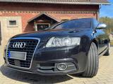 Audi A6 4.2 FSI quattro Avant  - Audi A6 Kombi 4f mit Benzin-Antrieb