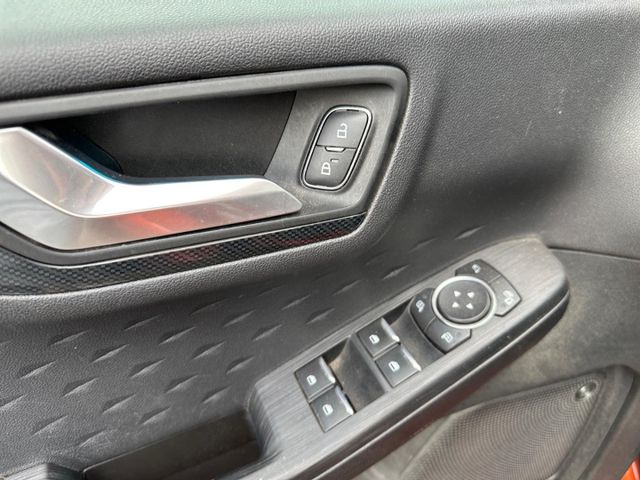 Kuga ST-Line X 2.0 EcoBlue AHK Panorama LED SHZ