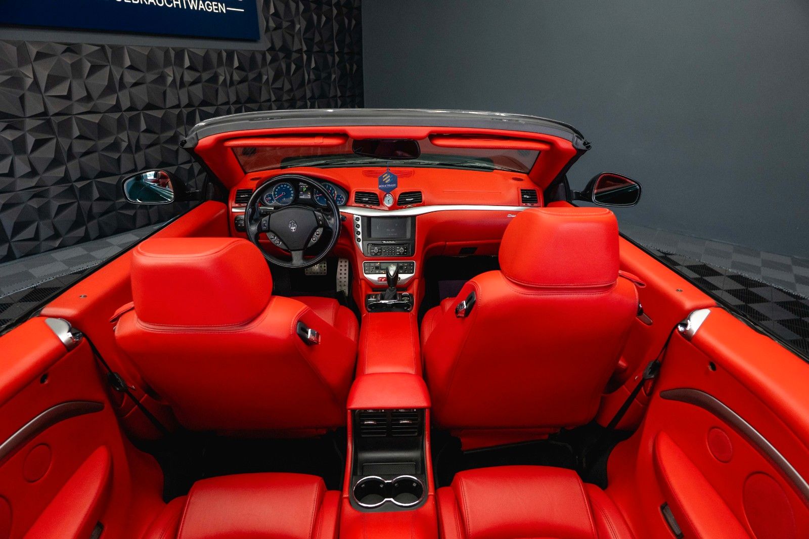 Fahrzeugabbildung Maserati GranCabrio Sport 4.7 V8 Ferrari *Unfallfrei*BOSE