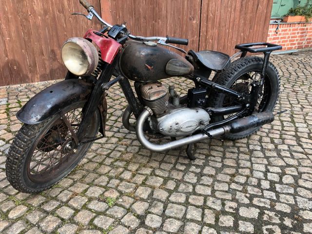 DKW NZ 500 Bj. 1940 mit Dokumenten