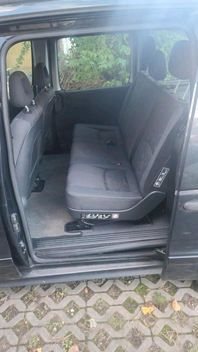 Mercedes-Benz Vaneo 2005 — interior