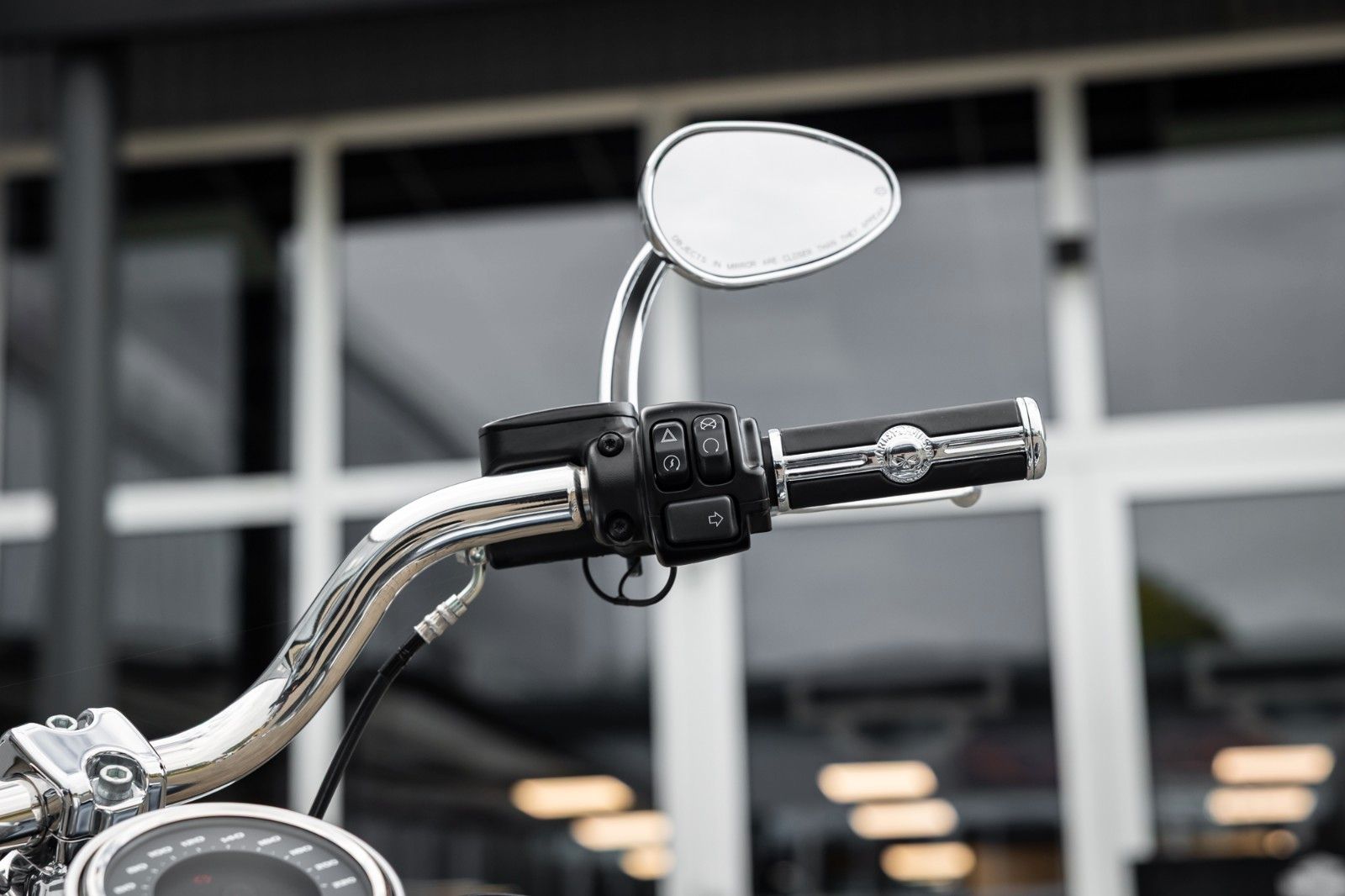 Fahrzeugabbildung Harley-Davidson FLFBS FAT BOY SOFTAIL 114 CUI ANV. JEKILL&HYDE