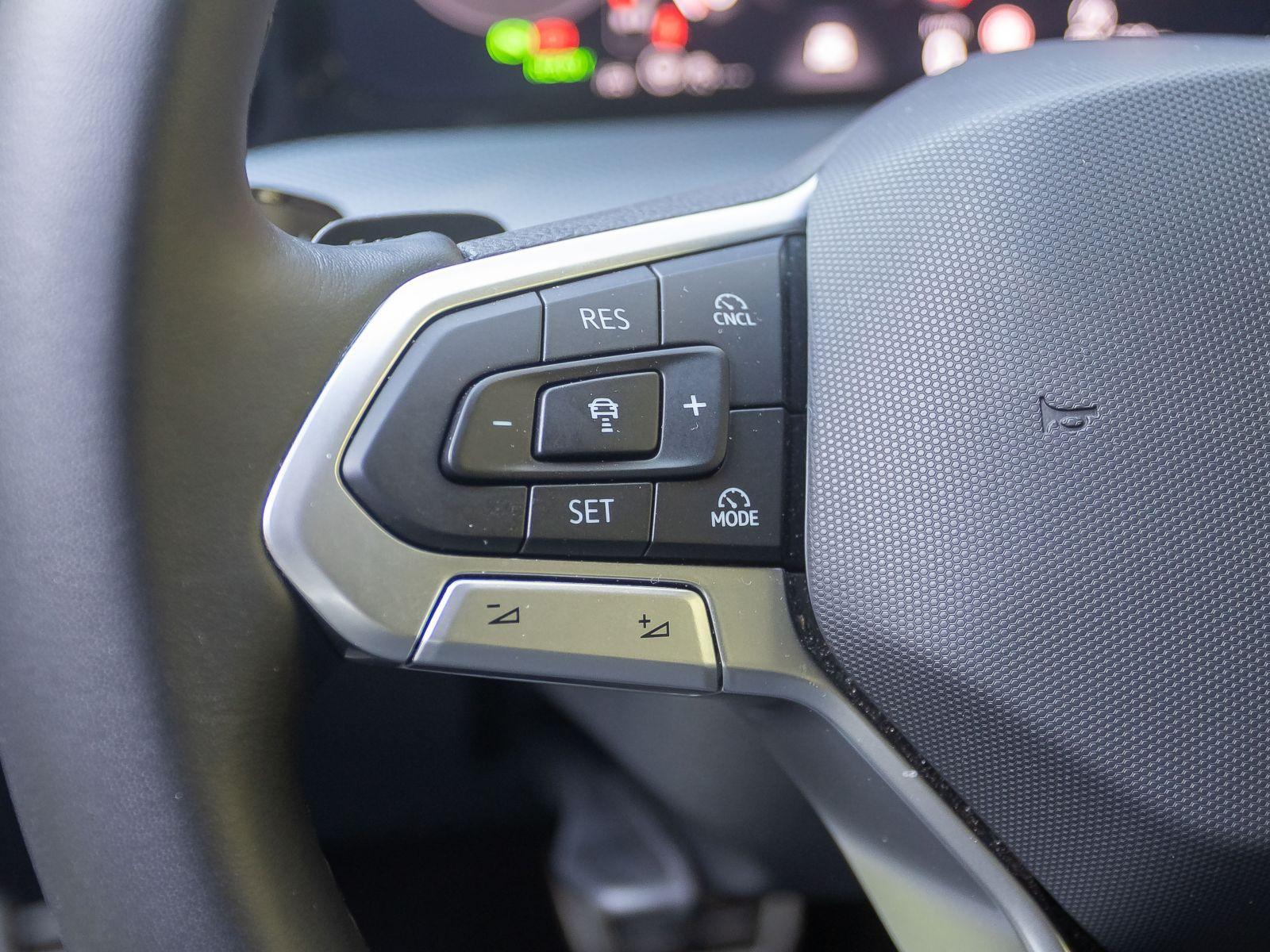 Volkswagen Golf VIII Goal 1.5 eTSI DSG Navi Matrix ACC AHK, миниатюра 13