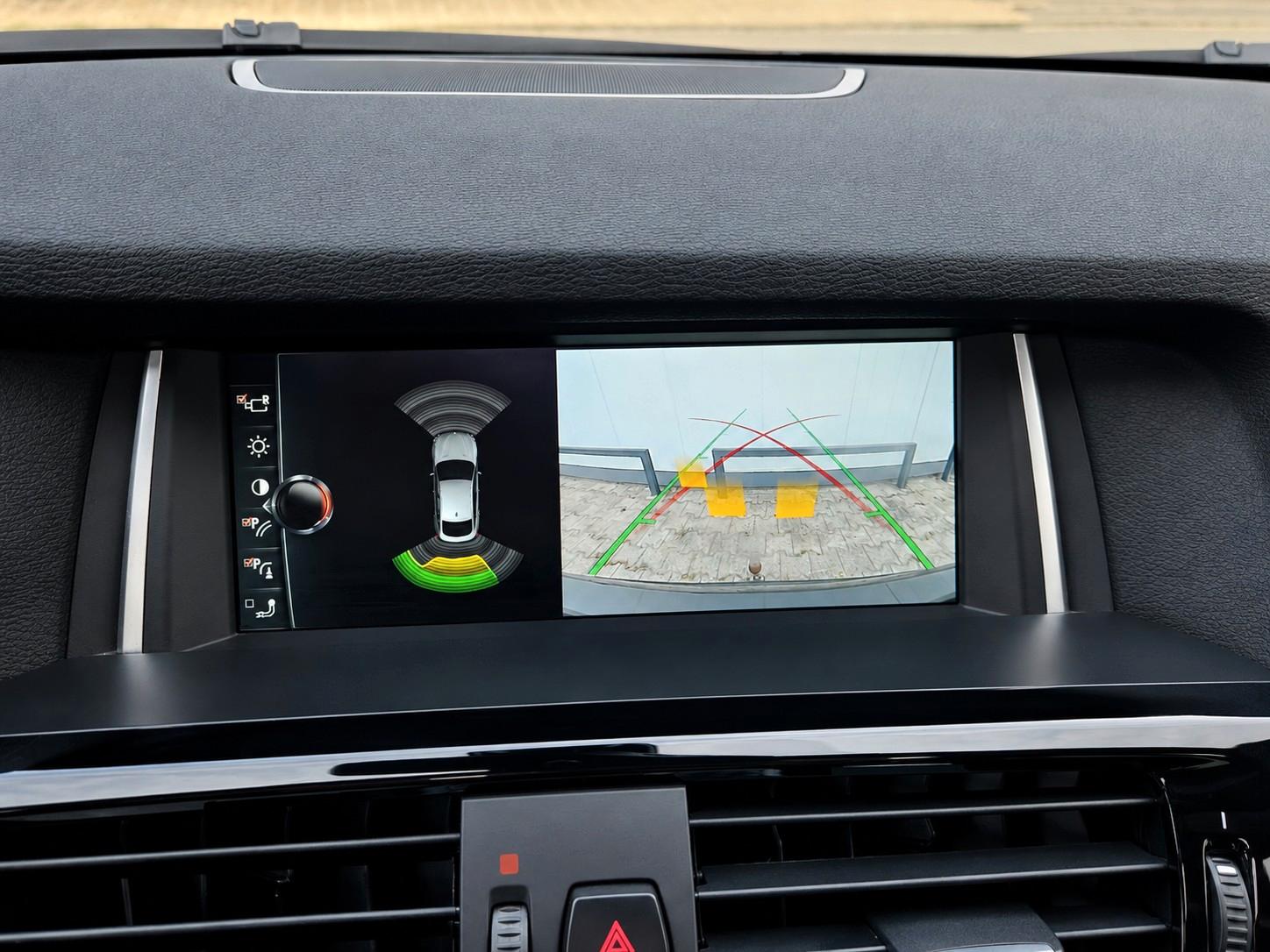 BMW X4 xDr 20d* M SPORT*HUD*NAVIPROF*ACC*KAMERA