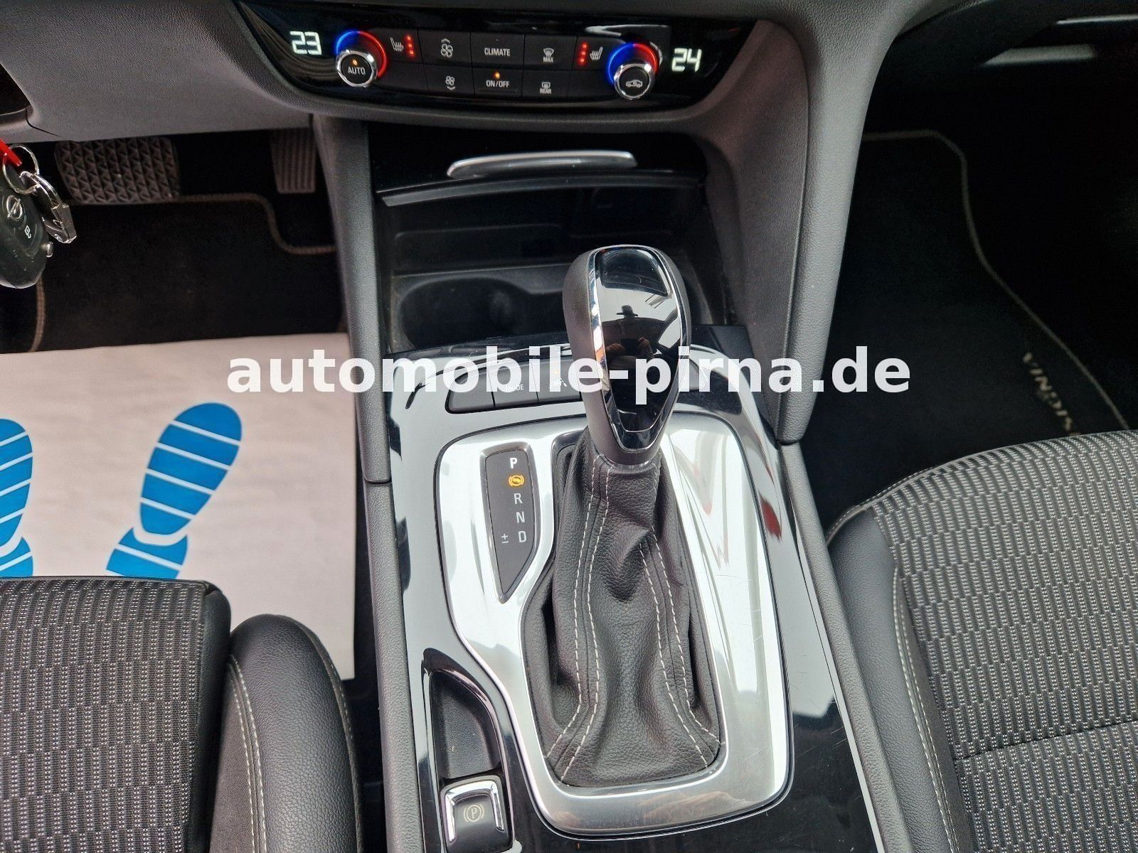 Insignia B ST Kb. Eleg. 2.0D Autom. Bose/LED/AHK