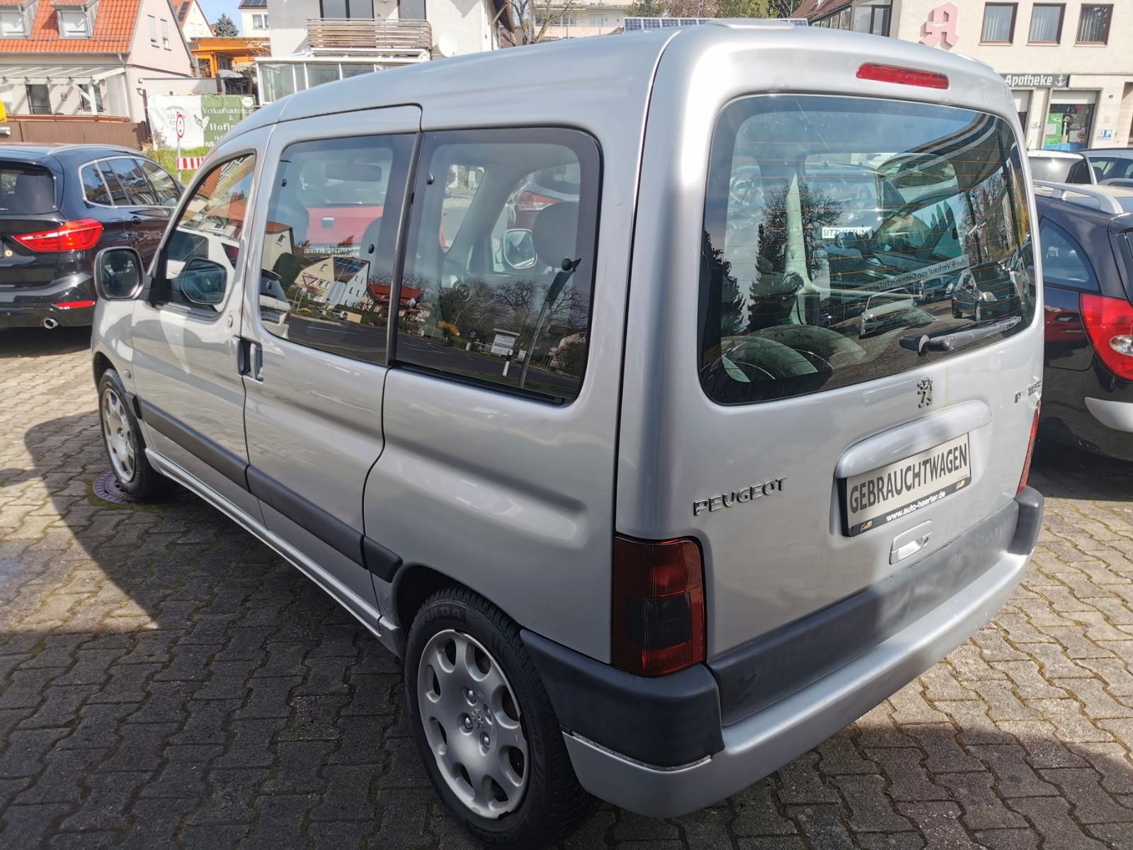 Peugeot Partner Premium Kombi 1,6/ Klima / 5 Sitzer
