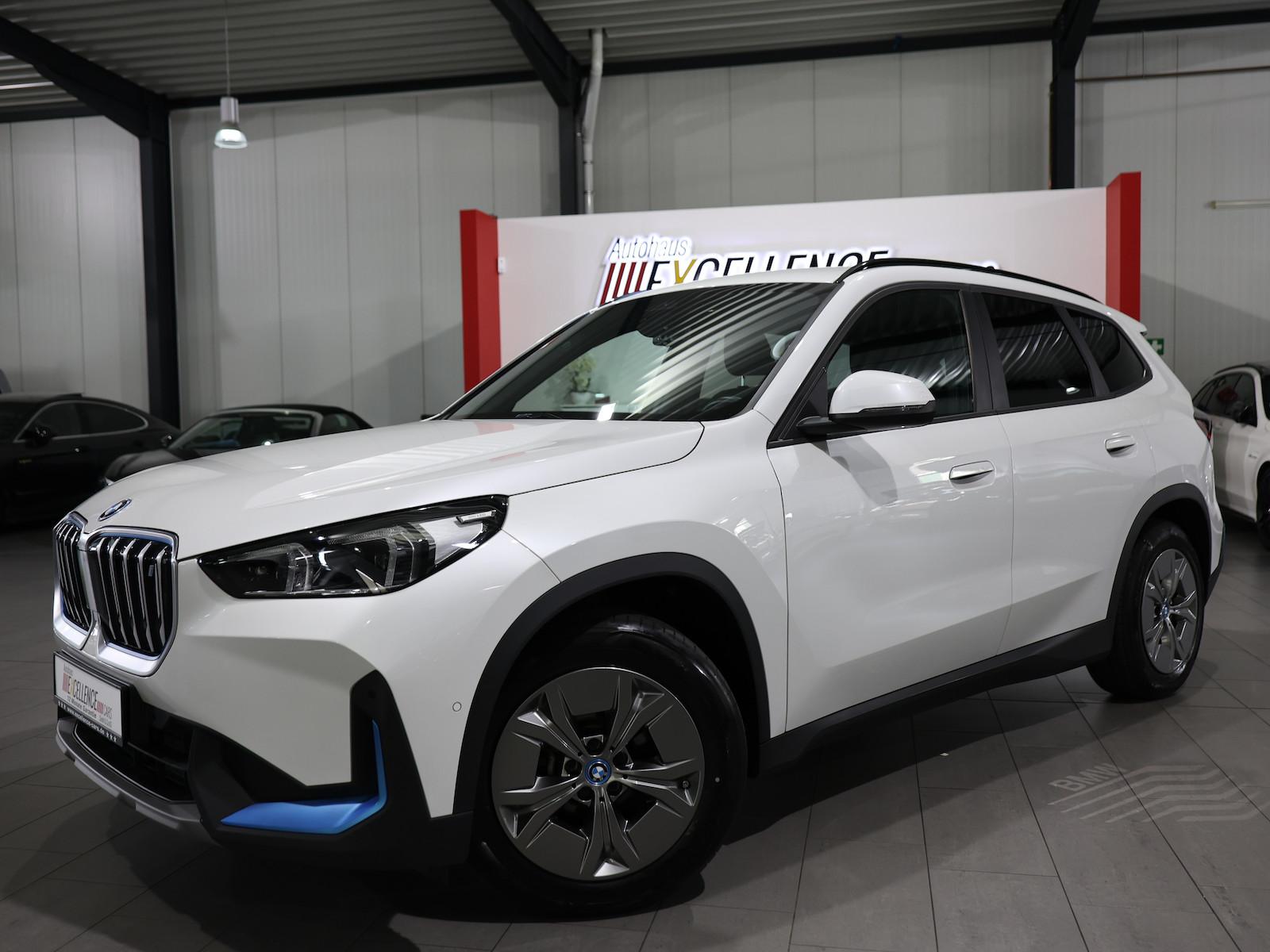 BMW iX1 30 xDrive 95,7% PREMIUM / HARMAN/KARDON, LED, миниатюра 5