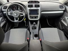 Fahrzeugabbildung Volkswagen Scirocco 1.4 TSI PDC NAVI LIGHT-ASSIST