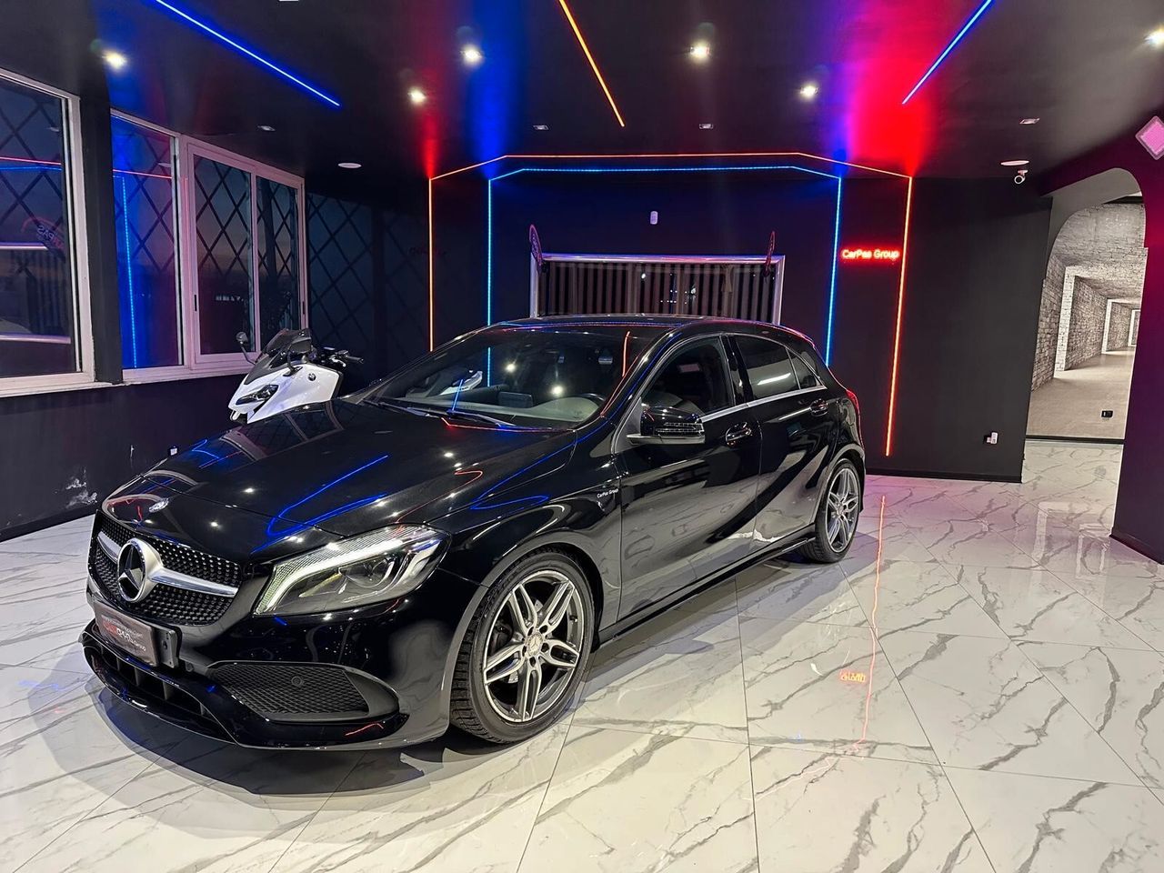 MERCEDES-BENZ Mercedes-benz A 200 A 200 d Automatic Premium