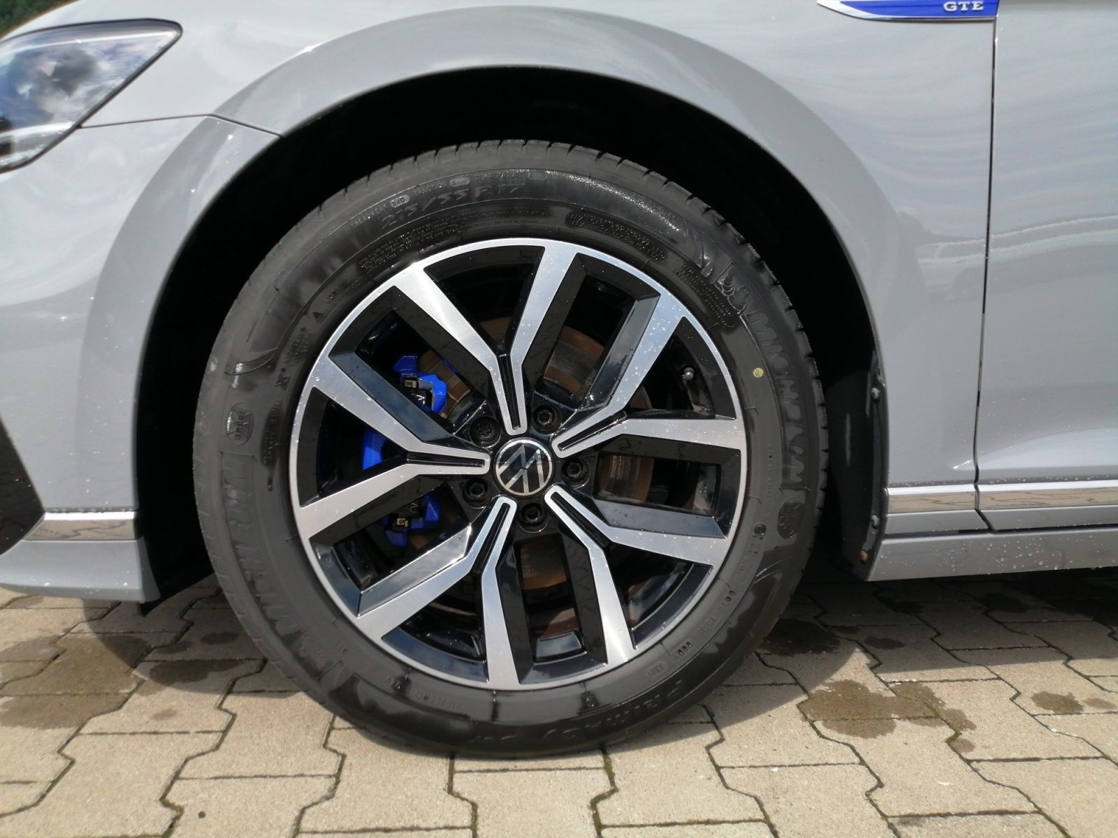 Volkswagen Passat Variant - Bild 8