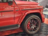 Mercedes-Benz G 63 AMG Station (CARBON/TV/DISTR/BELÜFT/STERNEN - Mercedes-Benz: Sterne