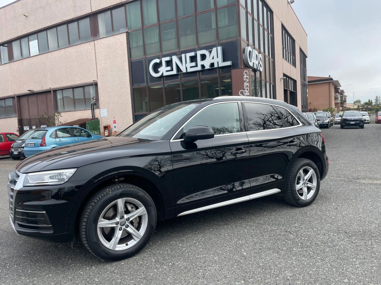 Audi Q5 40 TDI quattro S tronic Design imagem 3