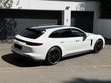 Porsche Panamera 4 E-Hybrid Sport Turismo - Pano/HUD - Porsche Panamera 4s mit Hybrid-Antrieb (Benzin/Elektro)