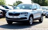Skoda Karoq 2.0 TDI DSG 4x4/VOLLSH/1.HAND/PANO/LEDER/ - Skoda Karoq in Mannheim