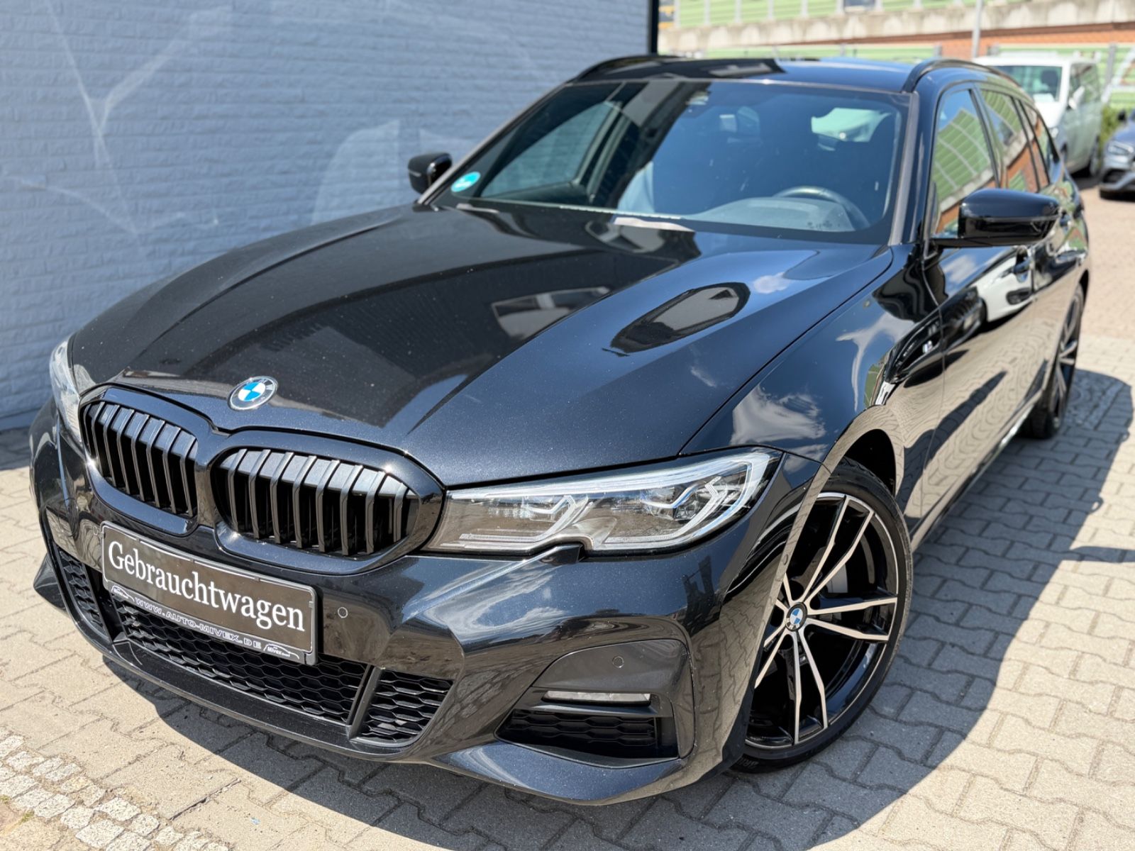 BMW 330d xDrive M Sport Touring LASER LEDER