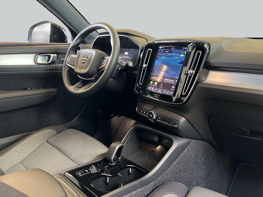 Volvo XC40 B3 Plus-Dark DKG Glasd Pixel-LED Pilot BLIS
