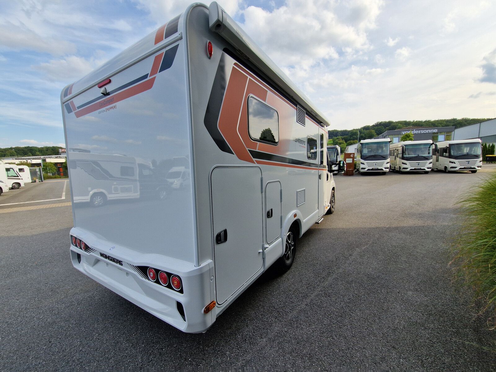 Fahrzeugabbildung Weinsberg CaraCompact EDITION PEPPER 600 MEG