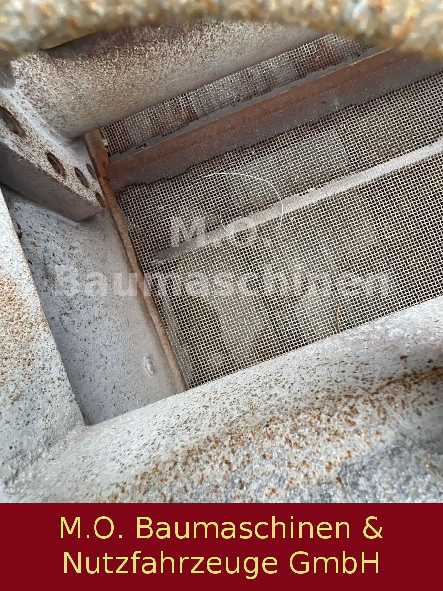 Fahrzeugabbildung Terex Finlay 883 T  /  Mobile Siebanlage /