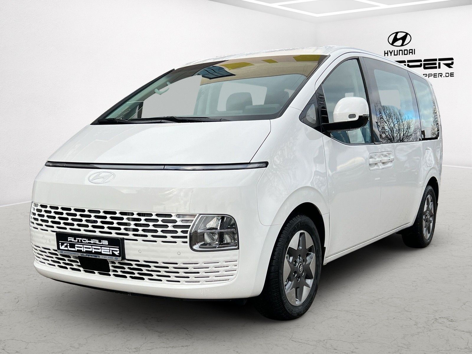 Hyundai Staria Trend Hybrid 2WD/ 18", Park-Paket