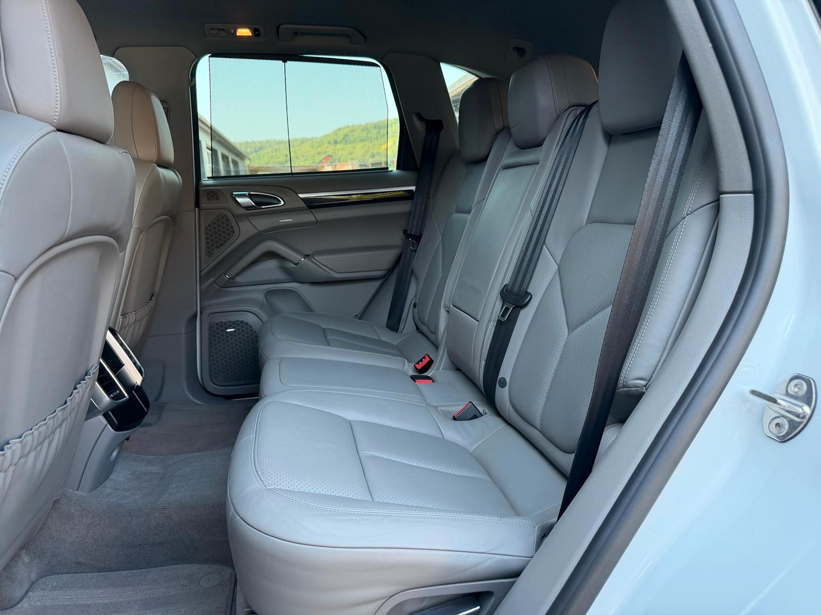 Porsche Cayenne S 4.8 V8 TÜV 09/27