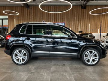 Volkswagen Tiguan Sport & Style 4Motion *2. Hand*Klima*PDC*