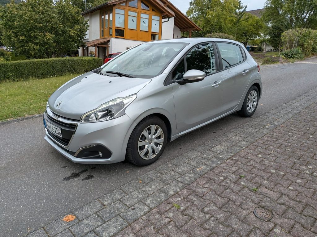 Image of Peugeot 208