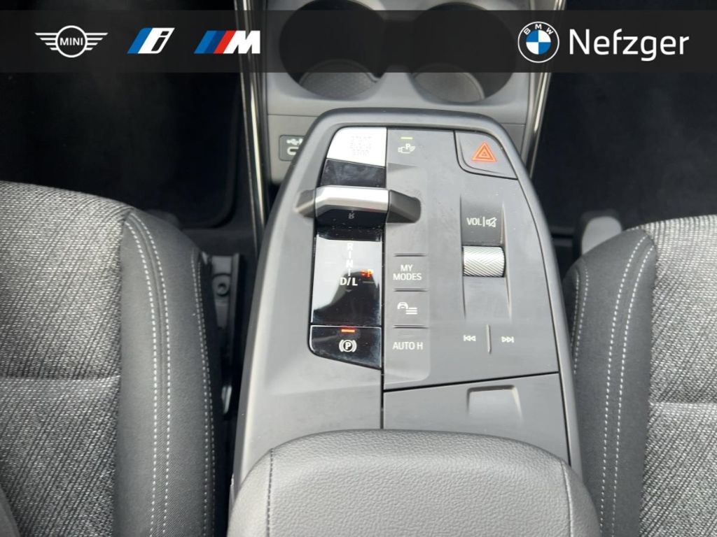 BMW 218 Active Tourer - Bild 17