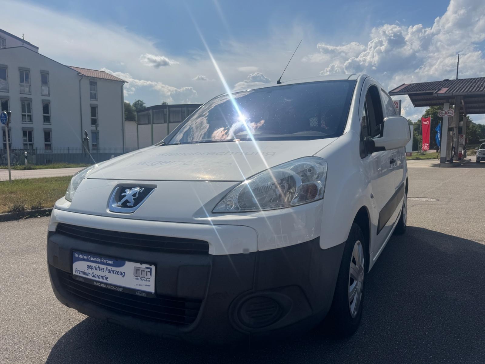 Peugeot Partner L1 Komfort*1.HAND*ZAHNR.+WP NEU*KLIMAAUT