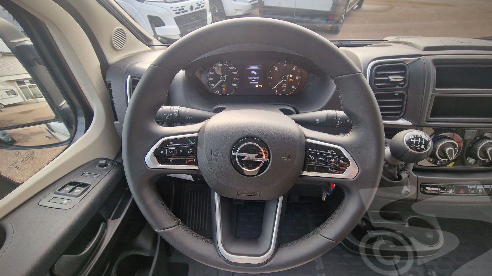 Fahrzeugabbildung Crosscamp Camper Van 540 Opel Aufstelldach