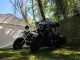 Harley-Davidson FLHTCU Electra Gilde  - HARLEY-DAVIDSON FLHTCU