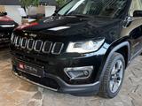 Jeep Compass Limited 4WD/Beats/Pano/Keyless/Totwinkel - Jeep Compass Gebrauchtwagen in Mülheim (Ruhr)