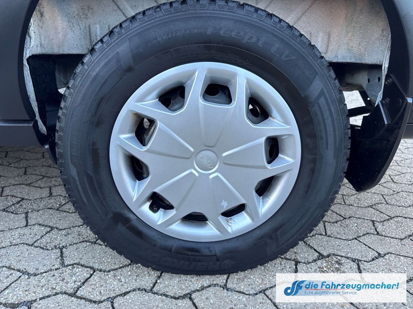 Fahrzeugabbildung Ford Transit Kombi 350 L3 Trend Notbremsass. Temp Tel